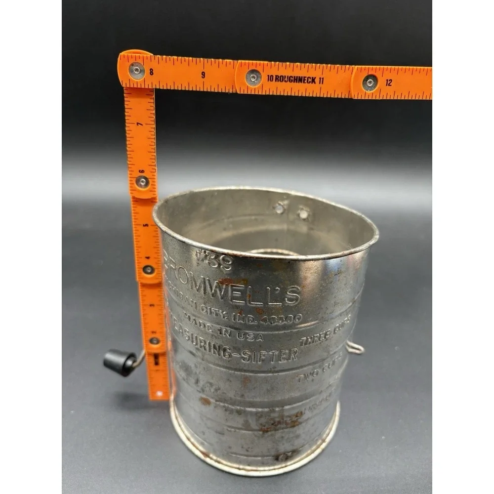 Bromwell's #39 Measuring-Sifter Flour 3-Cup Crank Hand Tool 1950s-70s Vtg‎
